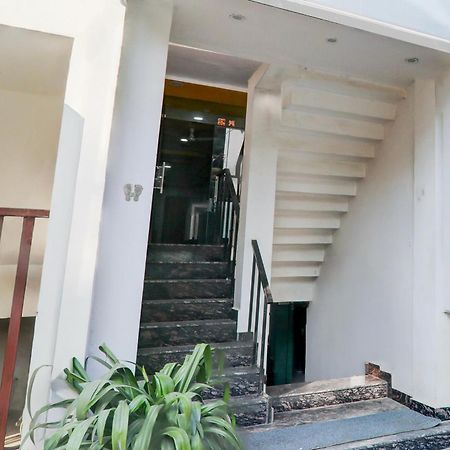 Super Hotel O Insaf Nagar Munshipuliya Formerly Vibrant Chinhat Exterior foto